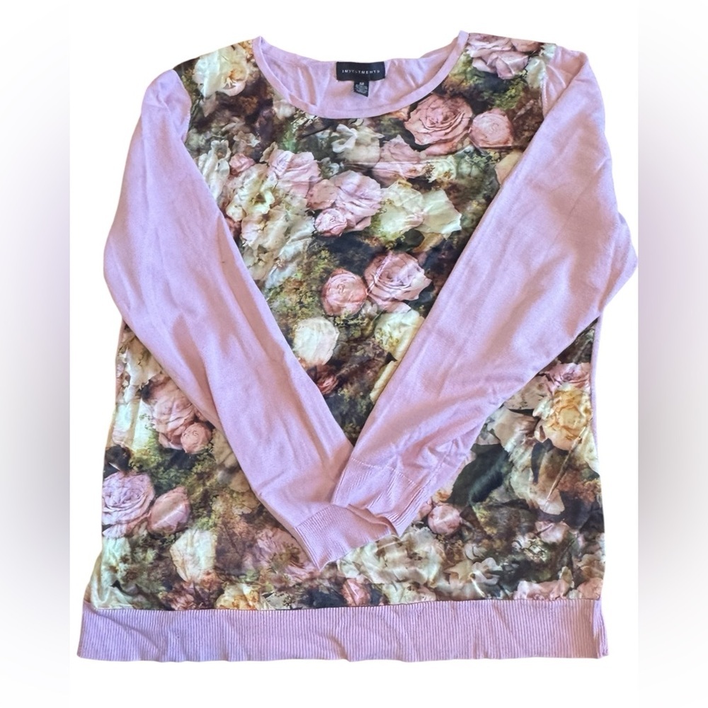 INVESTMENTS Light Pink Floral Front Light Stretchy Sweater Size M
